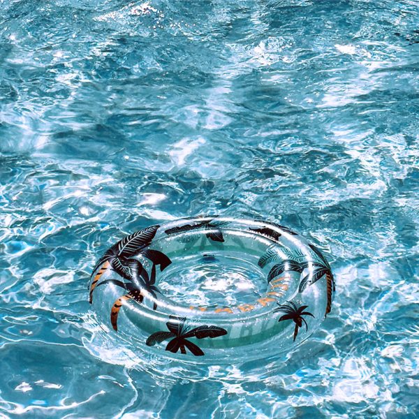 Clean Sparkling Pool